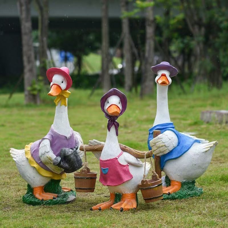 花园林卡通鸭子雕塑户外动物玻璃钢大摆件幼儿园别墅公园景区装饰