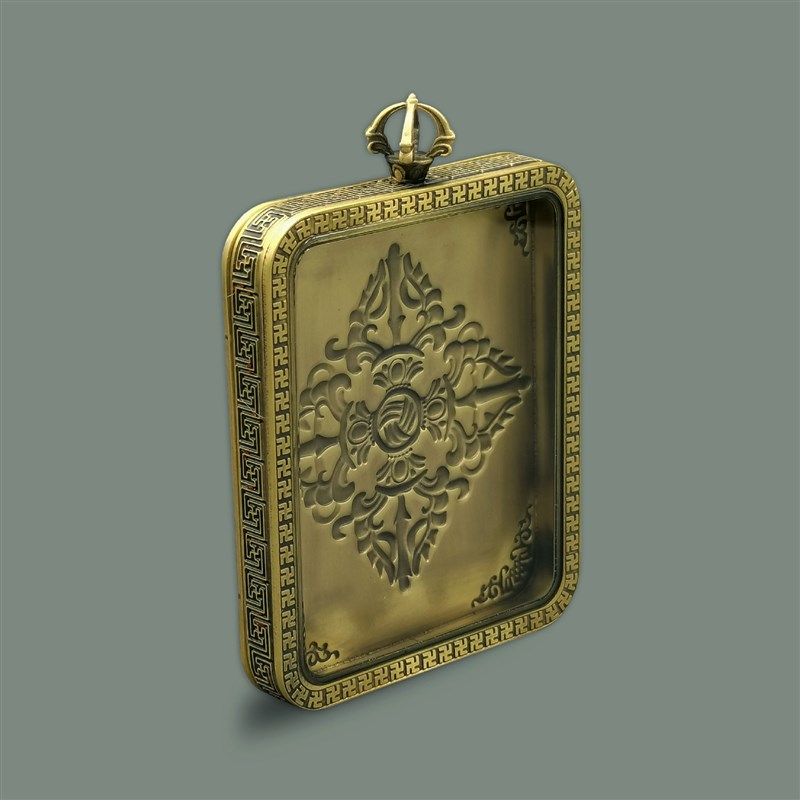 新款万字纹防水纯铜唐卡复古嘎乌盒吊坠 单面金刚杵随身挂件