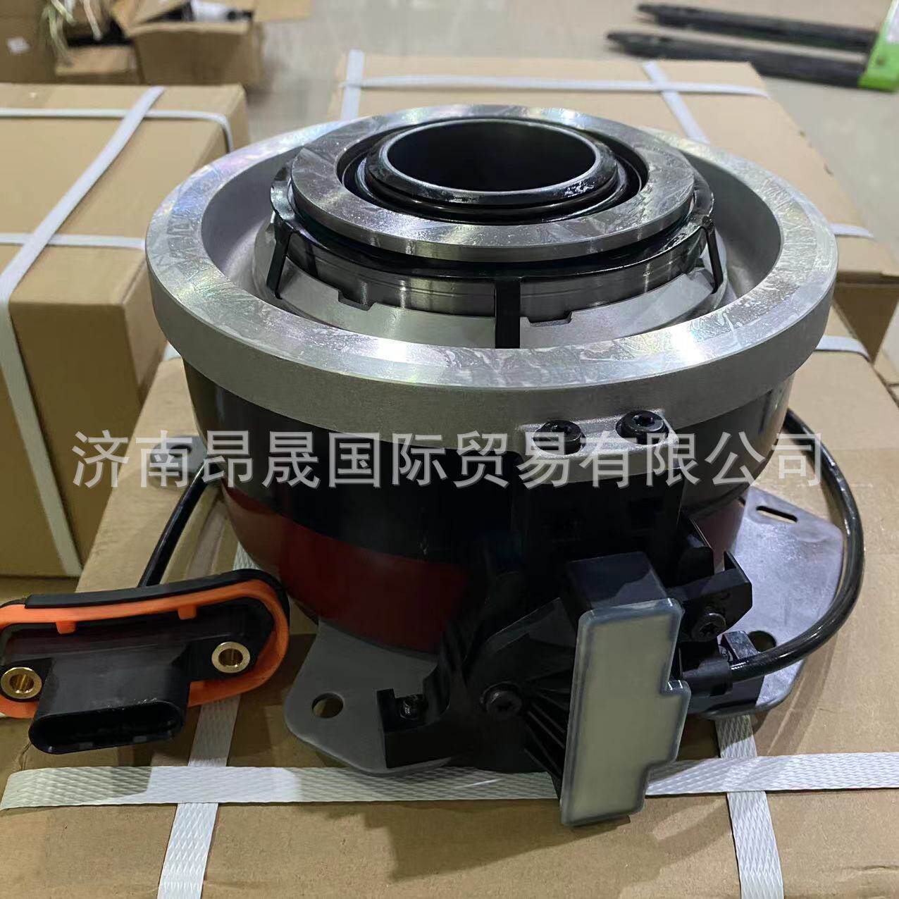 供应重汽HOWO T7H 汕德卡C7H配件501.221.020液压离合器分离轴承