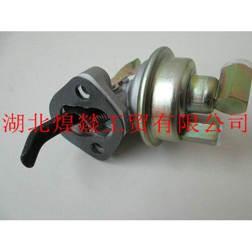 东风康明斯6BT5.9发动机膜片式输油泵3904374 3928143 4983584