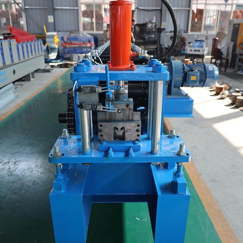 轻型吊轨机械轻重机设备行车金属成型铁板压瓦机型材冷弯成型设备,机械设备,其他机械设备,淘宝优惠券,粉丝福利购,淘宝优惠卷