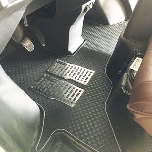 缔途GX 五征飞碟Q2 1800 DX奥驰1700 2000货车脚垫