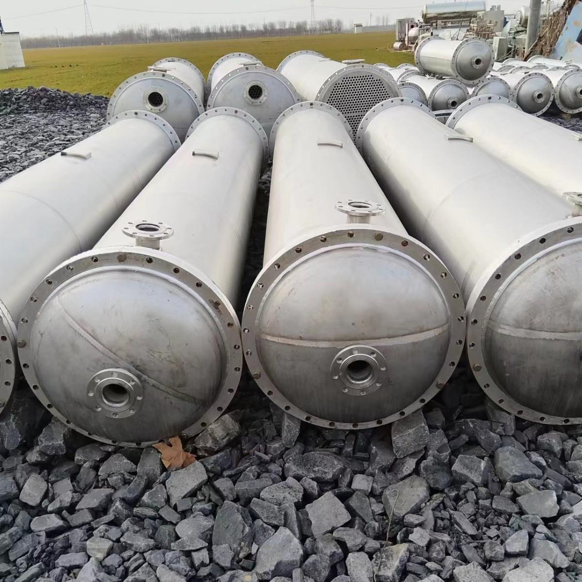 列管式冷凝器工业强制循环换热器多管程不锈钢冷凝器