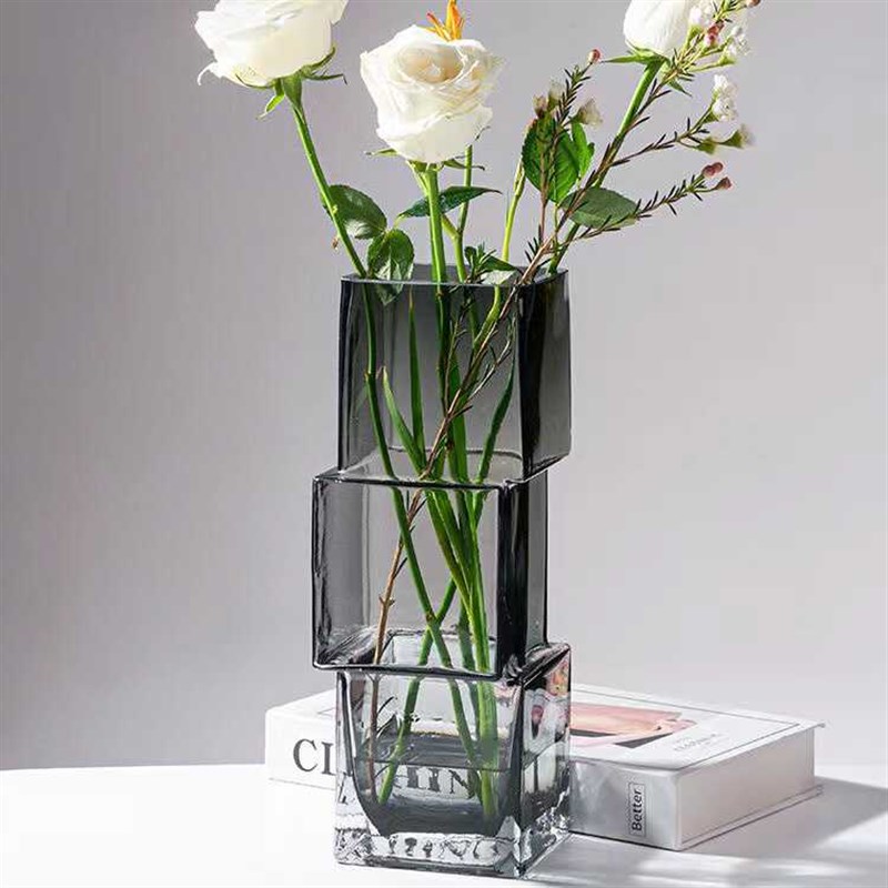 轻奢北欧不规则异形玻璃花瓶透z明水养鲜花客厅餐桌样板间插花装