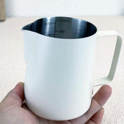 304厚不锈钢拉花杯意式咖啡拉花奶缸奶泡杯专业尖嘴奶泡壶带刻度