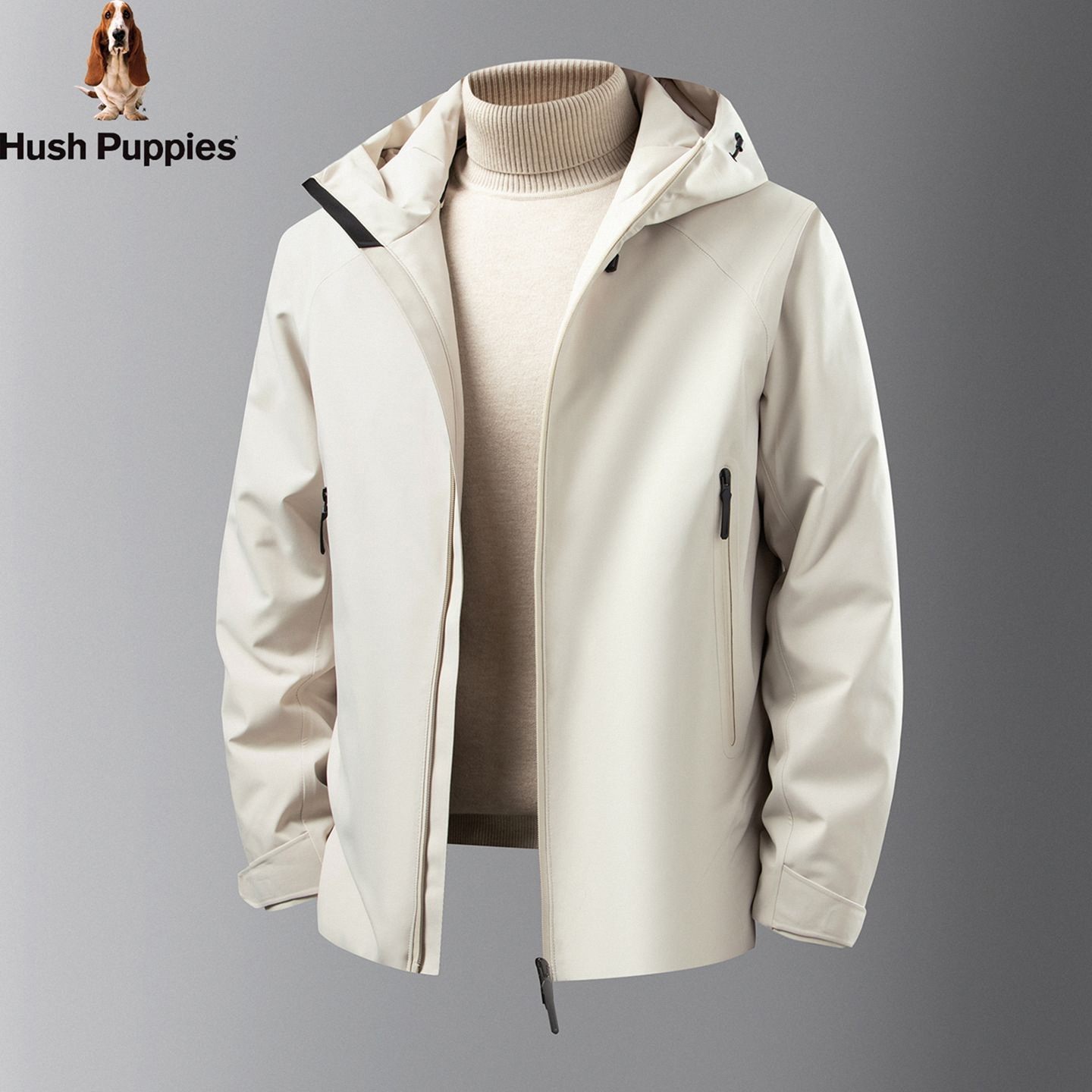 暇步士户外休闲风连帽羽绒服