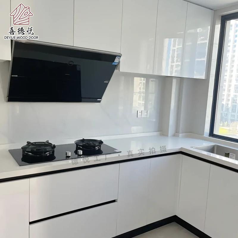 南京厨房橱柜生产厂家灶台柜吊柜石英石台面全屋设计一体