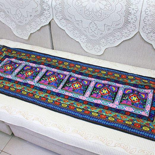 绣花沙发垫云南民族风椅垫彝族特色刺绣垫子四季通用罩巾酒吧盖布