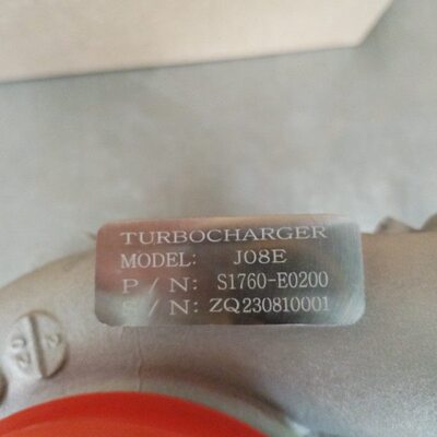 神钢320-8/330-8/350-8挖掘机涡轮增压器J08E S1760-E0200