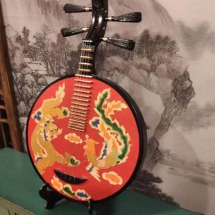 乐器月琴彩绘古典初学入门可装饰做挂件摆件复古墙饰摄影拍摄道具