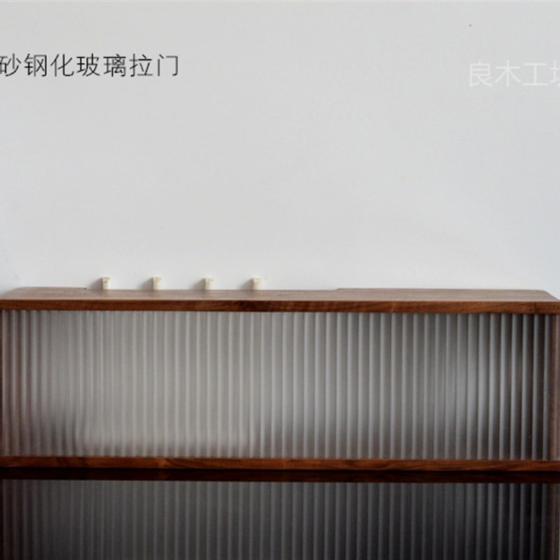 黑胡桃壁挂免打孔电线收纳盒路由器插座整理遮挡集线盒黄之新