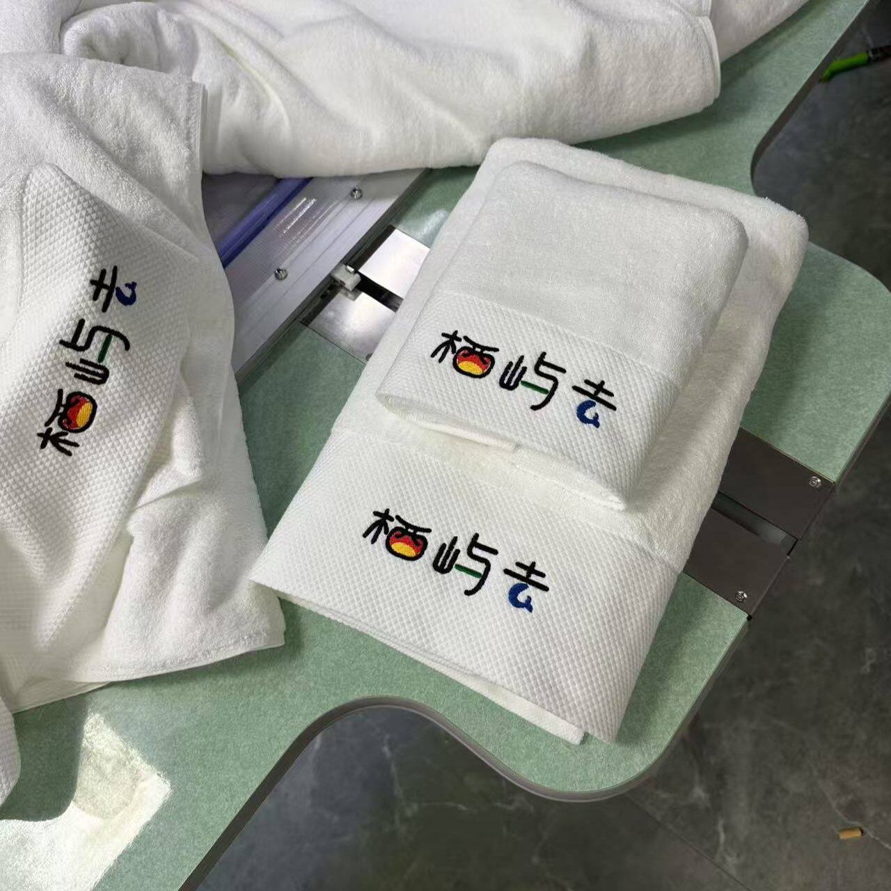 刺绣logo纯棉酒店白色毛巾浴巾三件套洗浴美容养生民宿刻印字