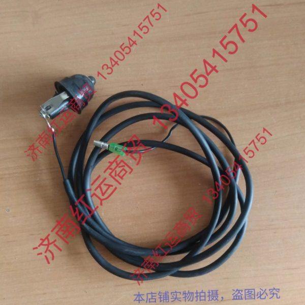 富路A1A7门碰开关C3-B金骏马A12C9新途瑞丽驰E9门碰警示灯开关