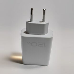 原装 120W 充电头 vivo 疾速闪充体验