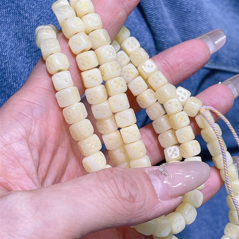 新款精品驼骨骰子手串文玩配饰手工diy文玩时尚配饰佛珠手串