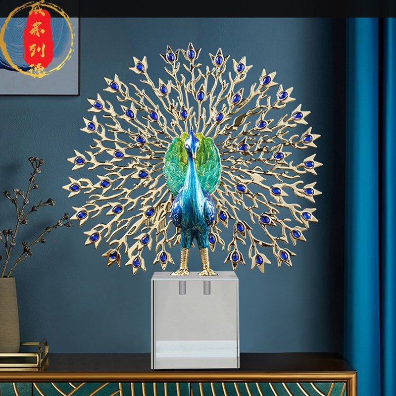 威弗列德装饰品电视柜高档开业礼物轻奢现代孔雀开屏水晶客厅摆件