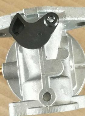 厂家零批特库姆塞百力通170化油器799868 498254 497314 498170