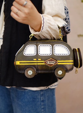 2025秋冬新款【on the way】在路上minivan 休旅车斜挎包