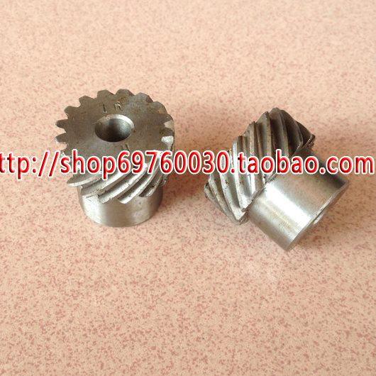 凸台金属斜齿轮 45度斜齿轮 螺纹齿轮 1.5M14齿 齿数14 齿外径33,五金/工具,齿轮,淘宝优惠券,粉丝福利购,淘宝优惠卷