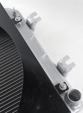 堆高机散热器 成总N150-33杭000-001手排水箱 适用4叉A30 A35