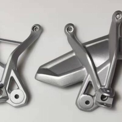 贝纳利金鹏TRK502X辐条越野款BJ500GS-A左右后脚踏蹬支架