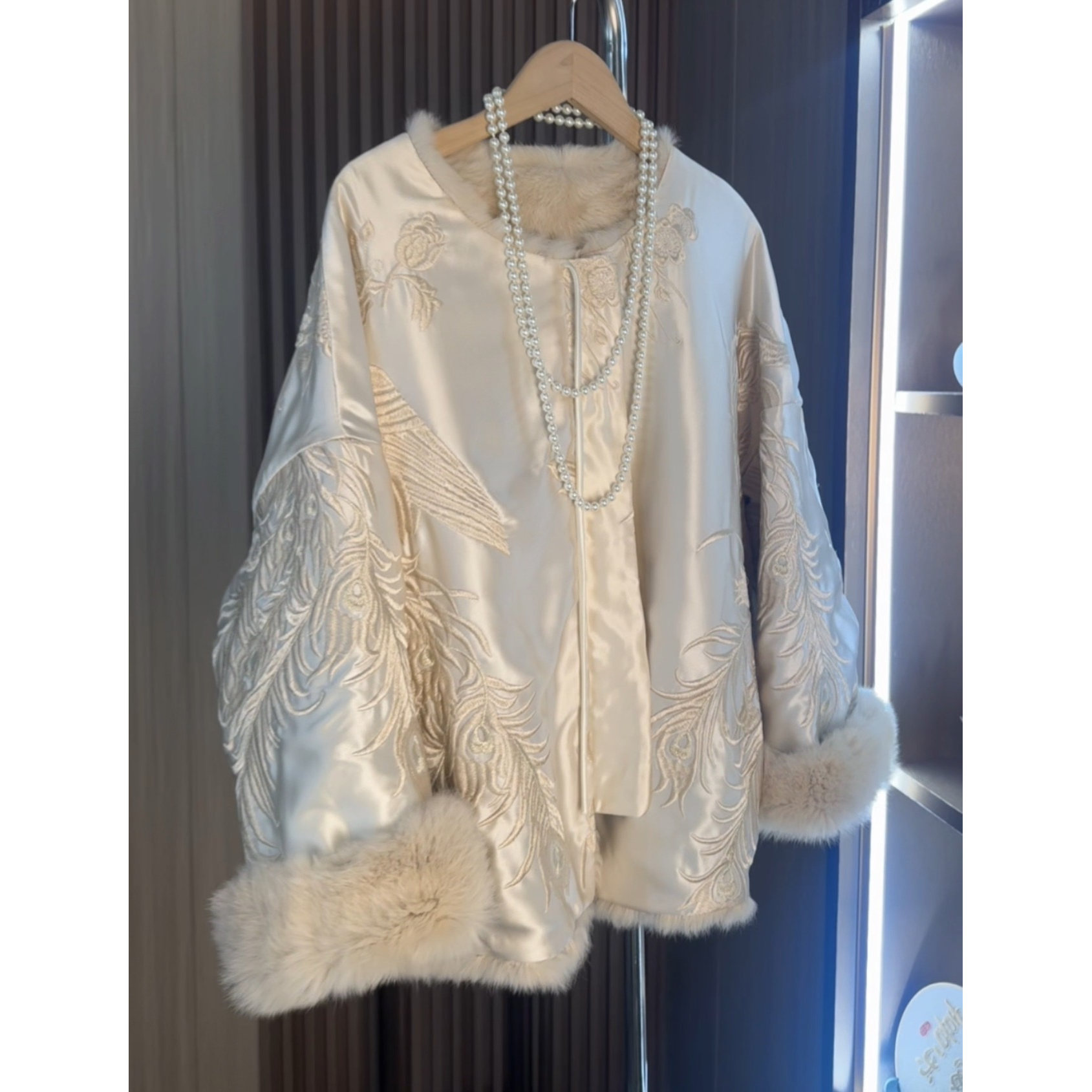 【白霜】中式冬重工刺绣加厚保暖双面外套2025D0898-芙姿FZ-梦依