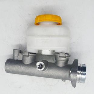 -4601046010-3S3S10,60410-3S110适用于尼桑皮卡0D22刹车总泵