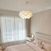 美式 卧s室吊现代简约网红in松果花722卧室灯2朵024年新款 餐厅灯吊