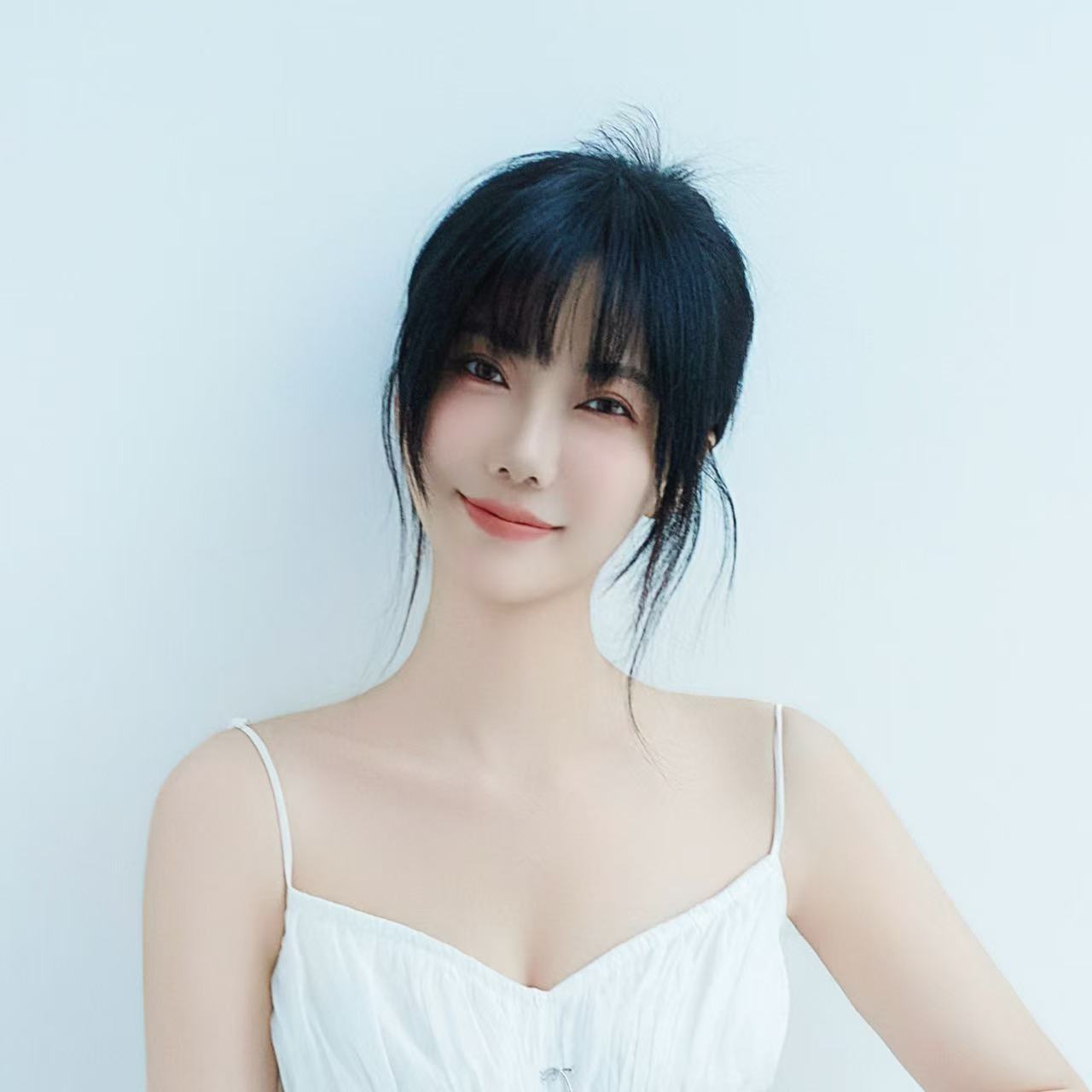 【妍妍粉丝专享】25新款长袖T恤宽松圆领上衣ONST1145125819