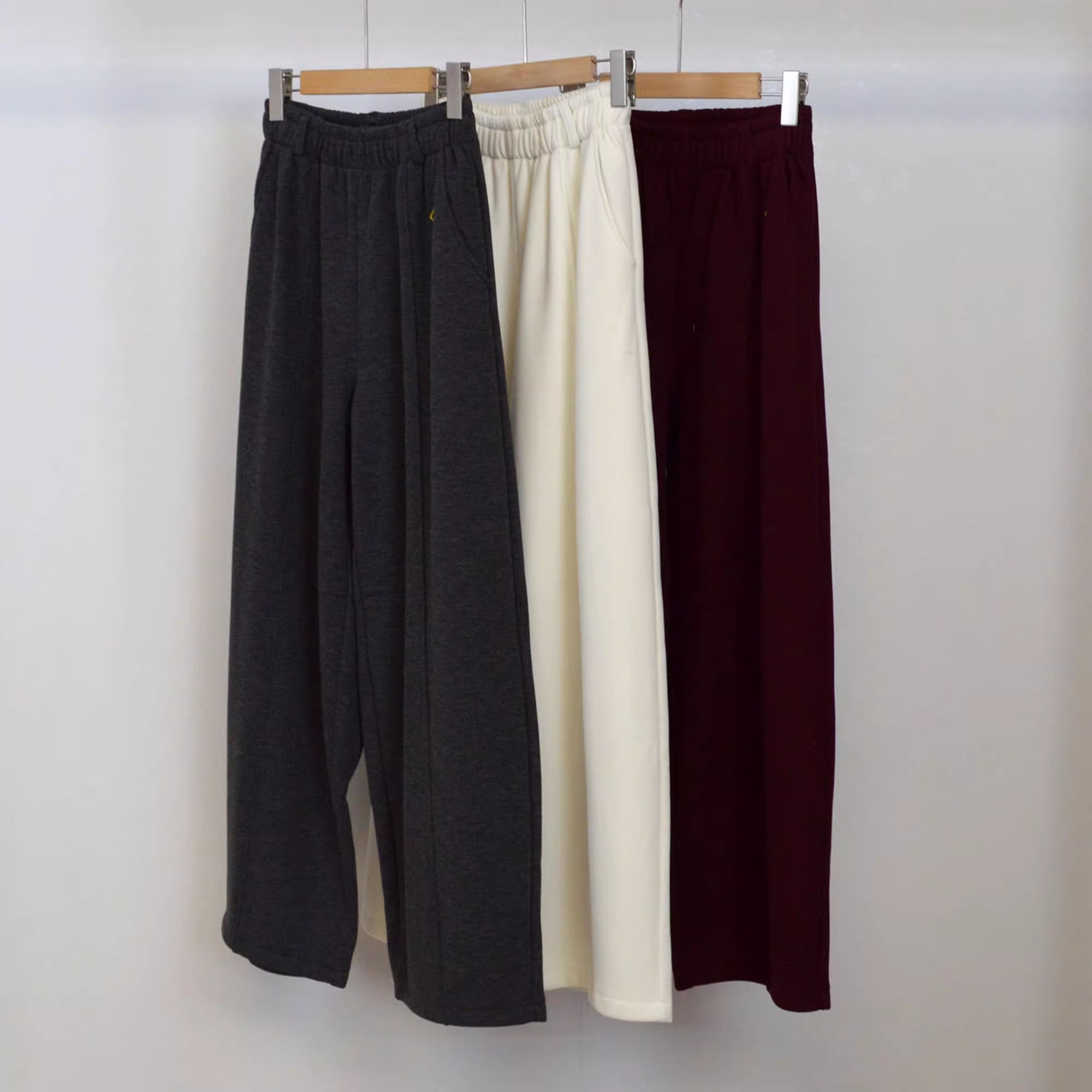 【妍妍粉丝专享】松弛休闲双褶裥显瘦直筒裤ONKC1705105627