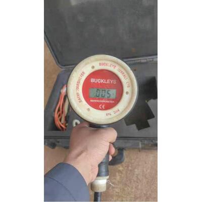 英国URALV Buckleys MK7手持式巴氏电位计 0.001-1.999v 精度0.05