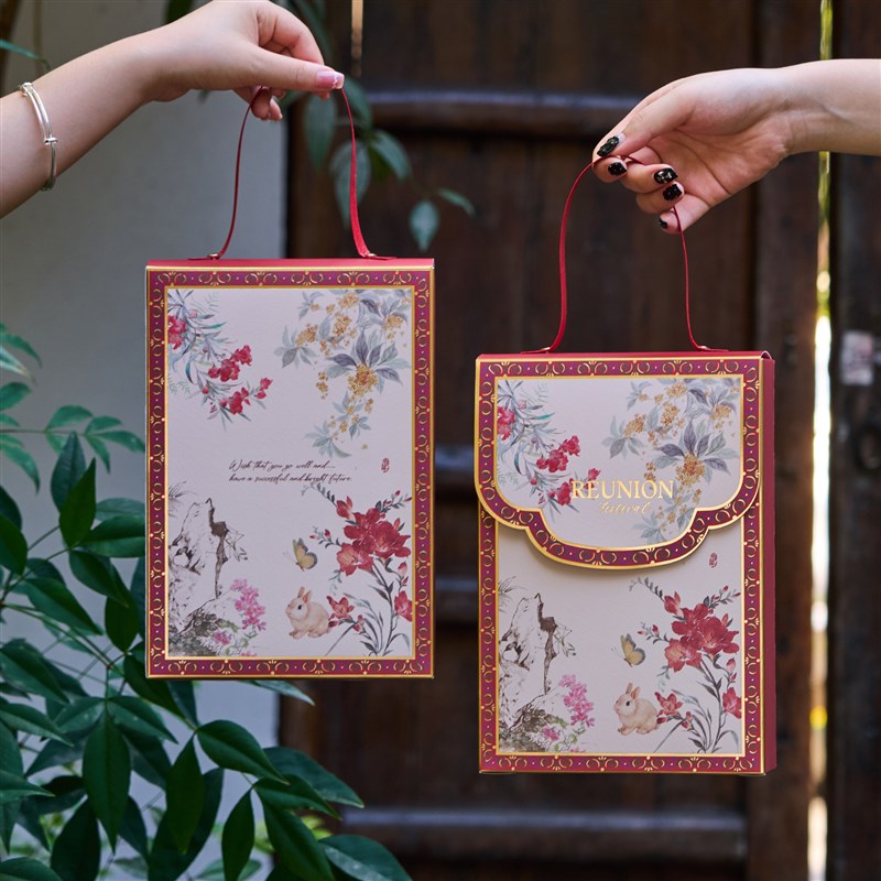 中秋节2024新款6粒月饼包装盒蛋E黄酥礼盒冰皮流心糕点空盒子定制