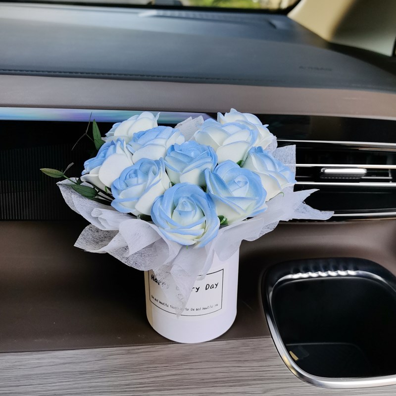 车载中控水杯h架香薰车内装饰品香皂玫瑰花高级感家居装饰创意摆