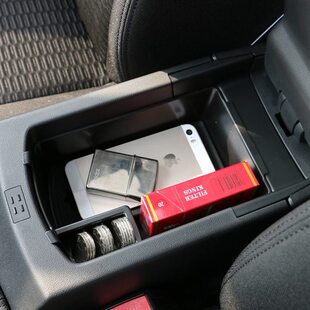 雪铁龙C3-XR扶手箱储物盒 2018款标致301 2008 全新爱丽舍收纳盒