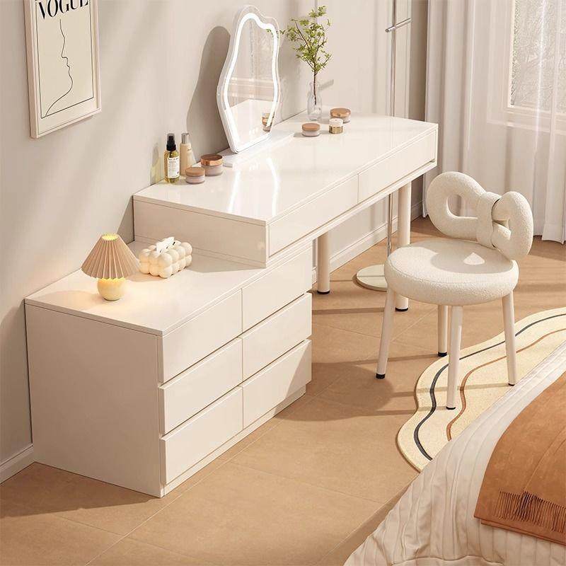 云朵化妆镜台式桌面带灯梳妆镜网红LED高级智能镜主卧梳妆台镜子