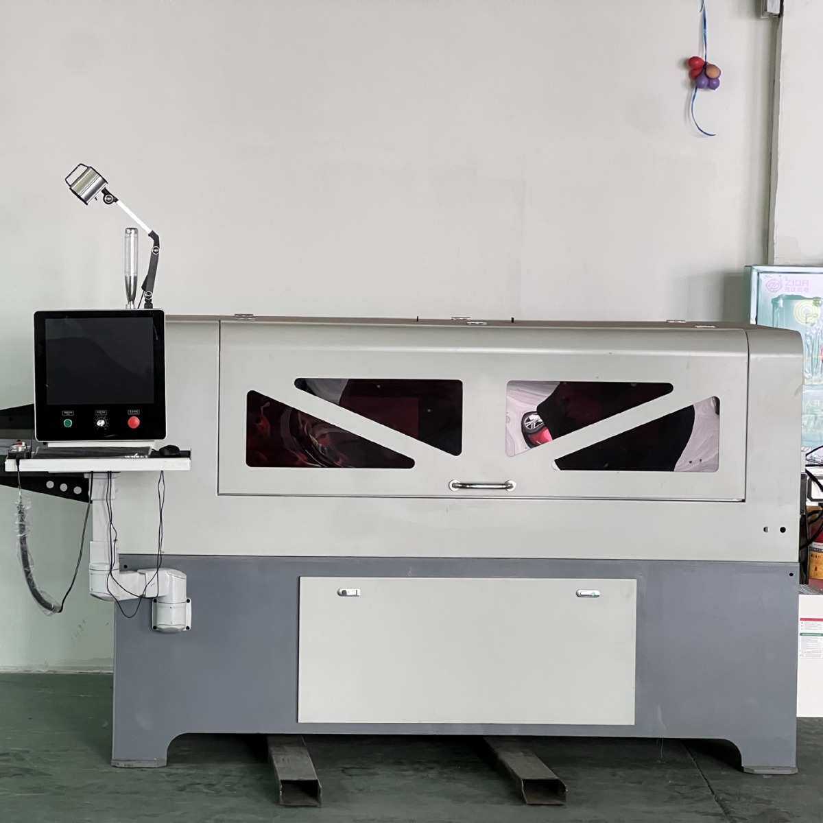 全自动数控3D弯线机数控转头弯线机3D立体线材折弯机金属成型机