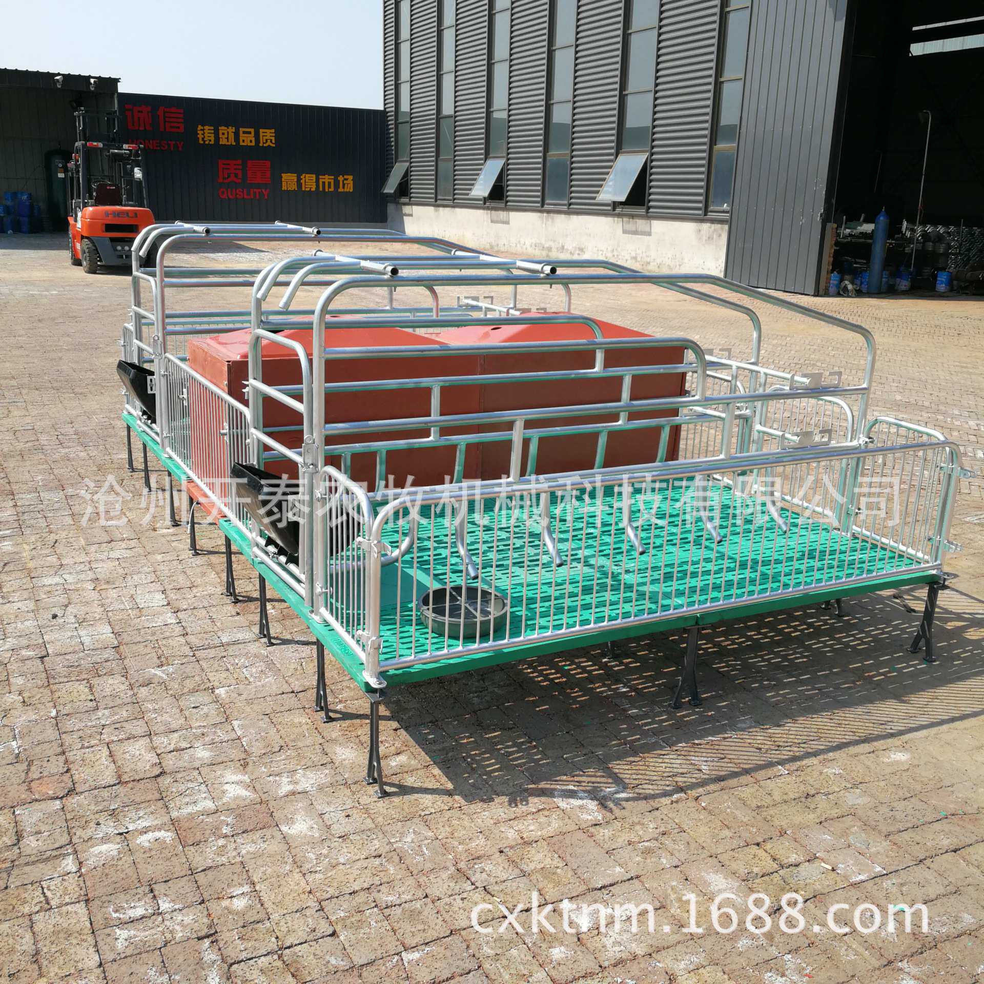 母猪产床厂家欧式复合板养殖BMC母猪分娩床现货双体连体母猪产床