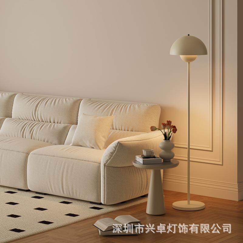 客厅落地灯简约现代大气新款卧室床头柜一体台灯奶油风北欧落地灯