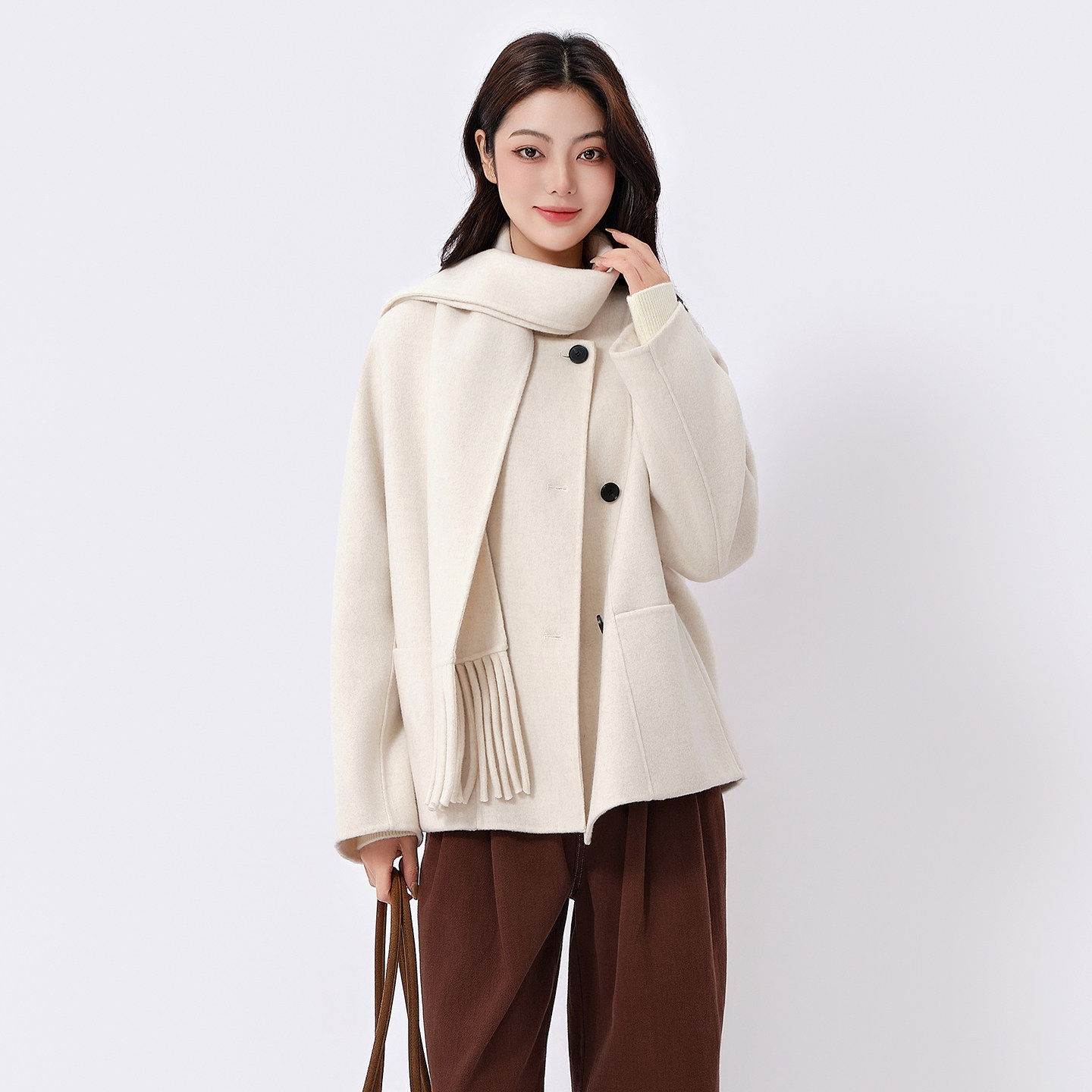 蜜澳2026春装新款毛呢大衣简约风保暖单排扣戴围巾毛呢外套女装