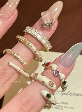 奶油交叉锆石戒指女生2025新款轻奢高级感食指戒独特绝Z美叠戴指