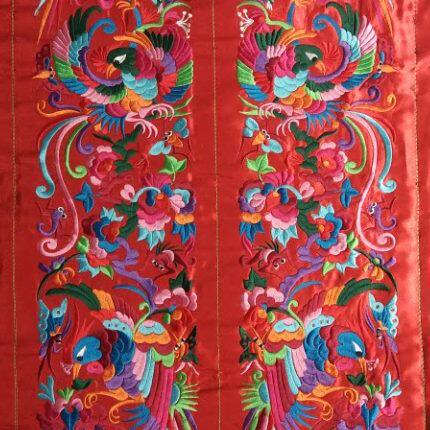 少数民族机绣特色绣片 苗族工艺品刺绣 对联绣片一对的价格73*15.