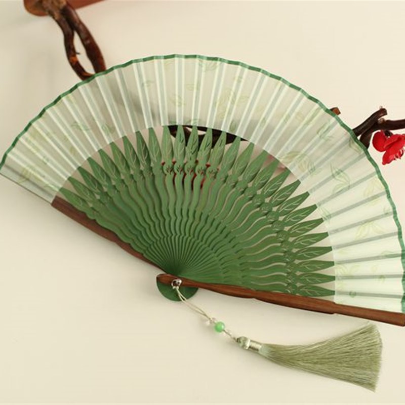 月亮扇 复古风5.8寸女扇日式折扇汉服扇夏季方便携带小扇子浅绿色