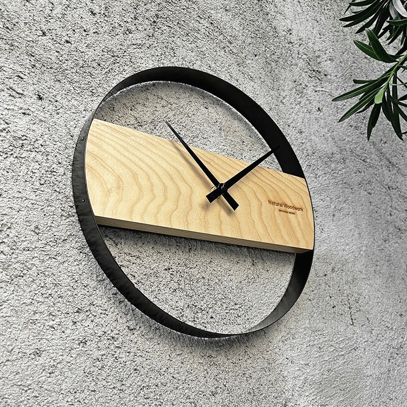 胡桃木实木挂钟极简工业风原木日式静音时钟家用客厅挂墙装饰钟表