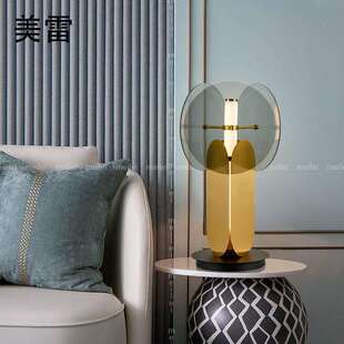 后现代创意客厅台灯北欧酒店卧室床头灯书房灯轻奢样板房融蜡台灯