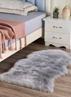 灰色长毛绒客厅卧室床边地毯不规则仿羊毛地垫装饰飘窗垫皮形