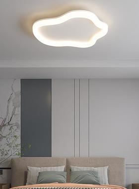 灯云朵吸灯2025年新白色卧室款灯现代简约顶灯X2298智能房间儿童