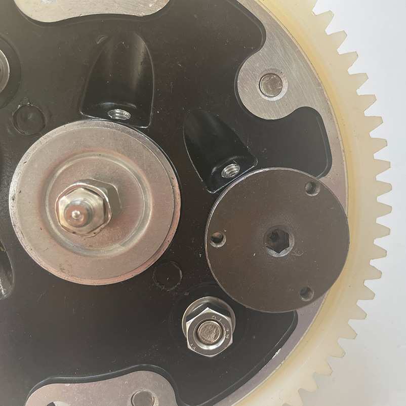 耳丝盘喷水织布机纺织配件 织边塑料齿轮绞边总成80T 20T中心铝盘