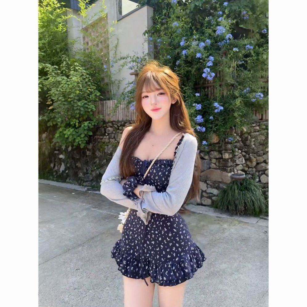套装三件套法式纯欲碎花吊带连衣裙女+开衫+短裤爆款森女叠穿衣服