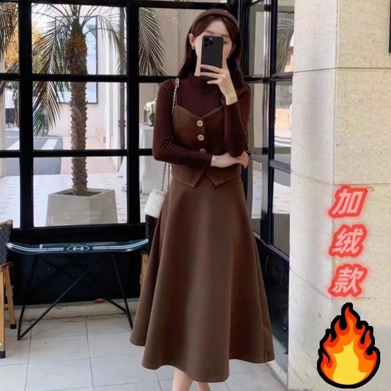 2025秋冬季加绒保暖假两件打底连衣裙大码胖mm时尚减龄遮肉中长裙
