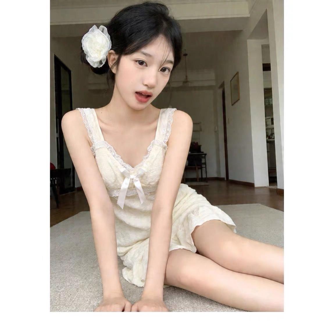 蕾丝花边带胸垫睡衣吊带裙女夏季薄款中长裙温柔少女风显瘦连衣裙